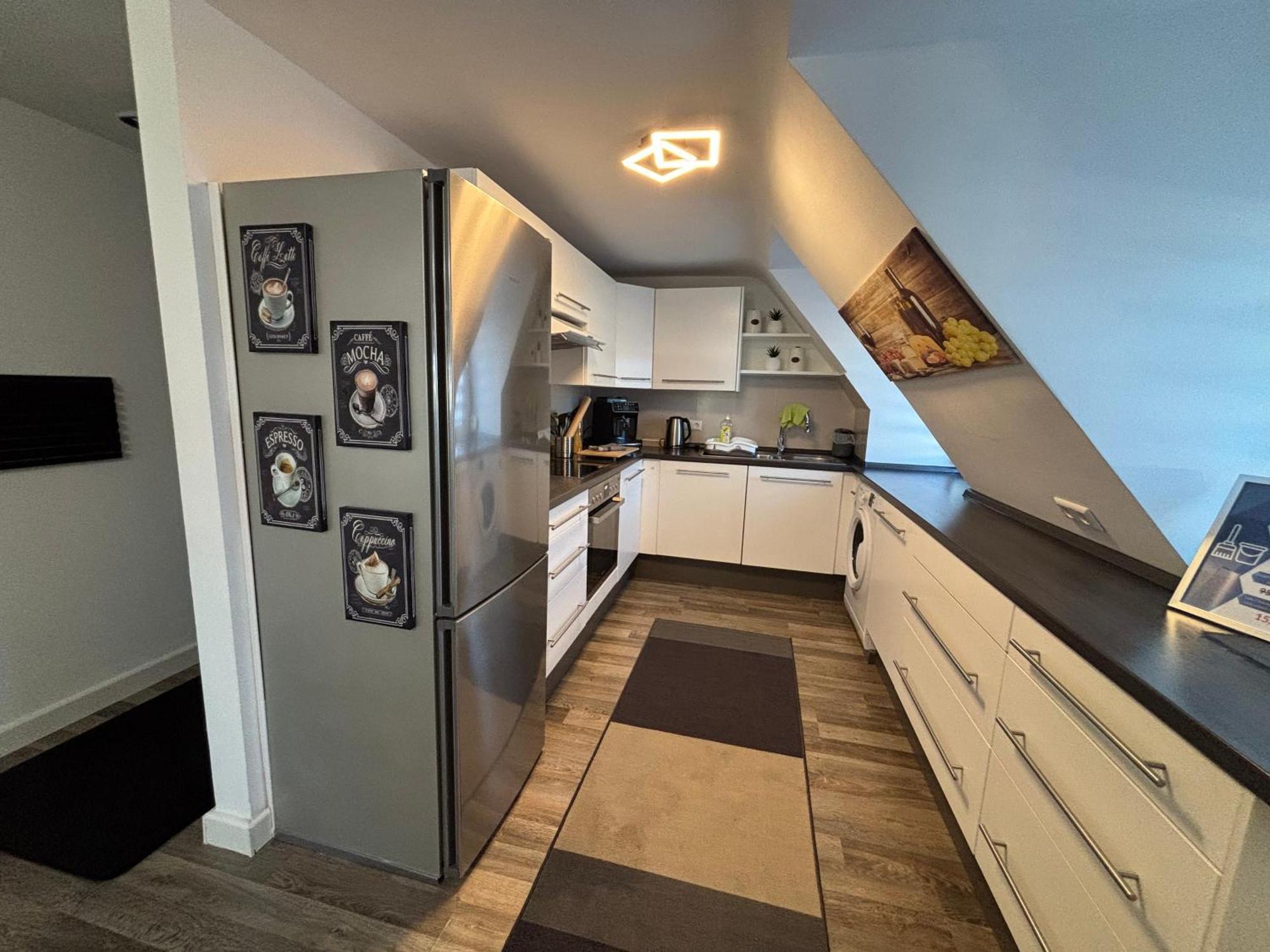 Moderne Deluxe 3-Zi Eigentums- Maisonette-Wohnung Ibm Bertrandt Mercedes Ehningen Exterior foto