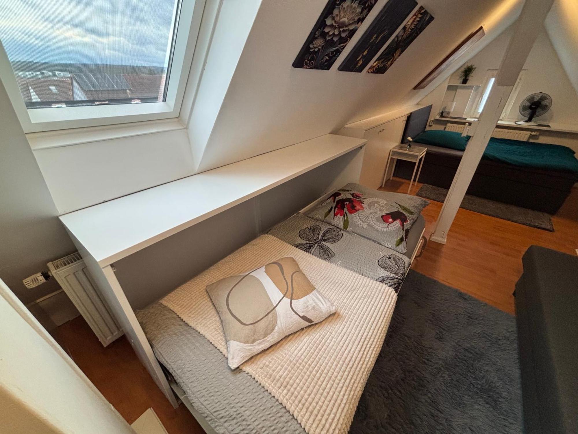 Moderne Deluxe 3-Zi Eigentums- Maisonette-Wohnung Ibm Bertrandt Mercedes Ehningen Exterior foto